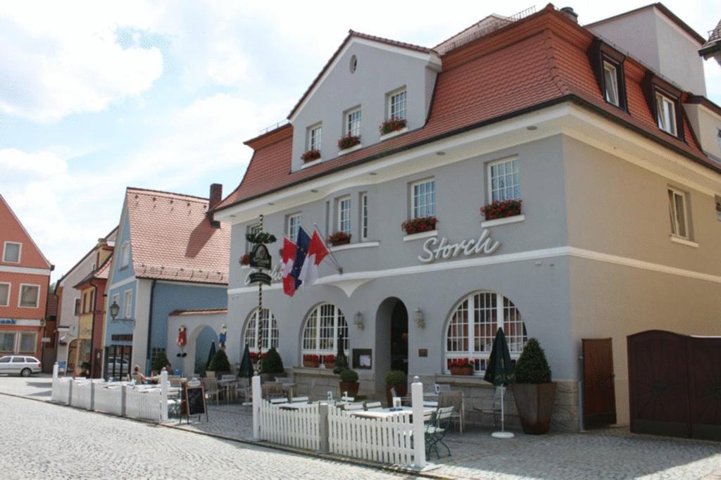 Hotel Gasthof Zum Storch Schlüsselfeld Exterior foto